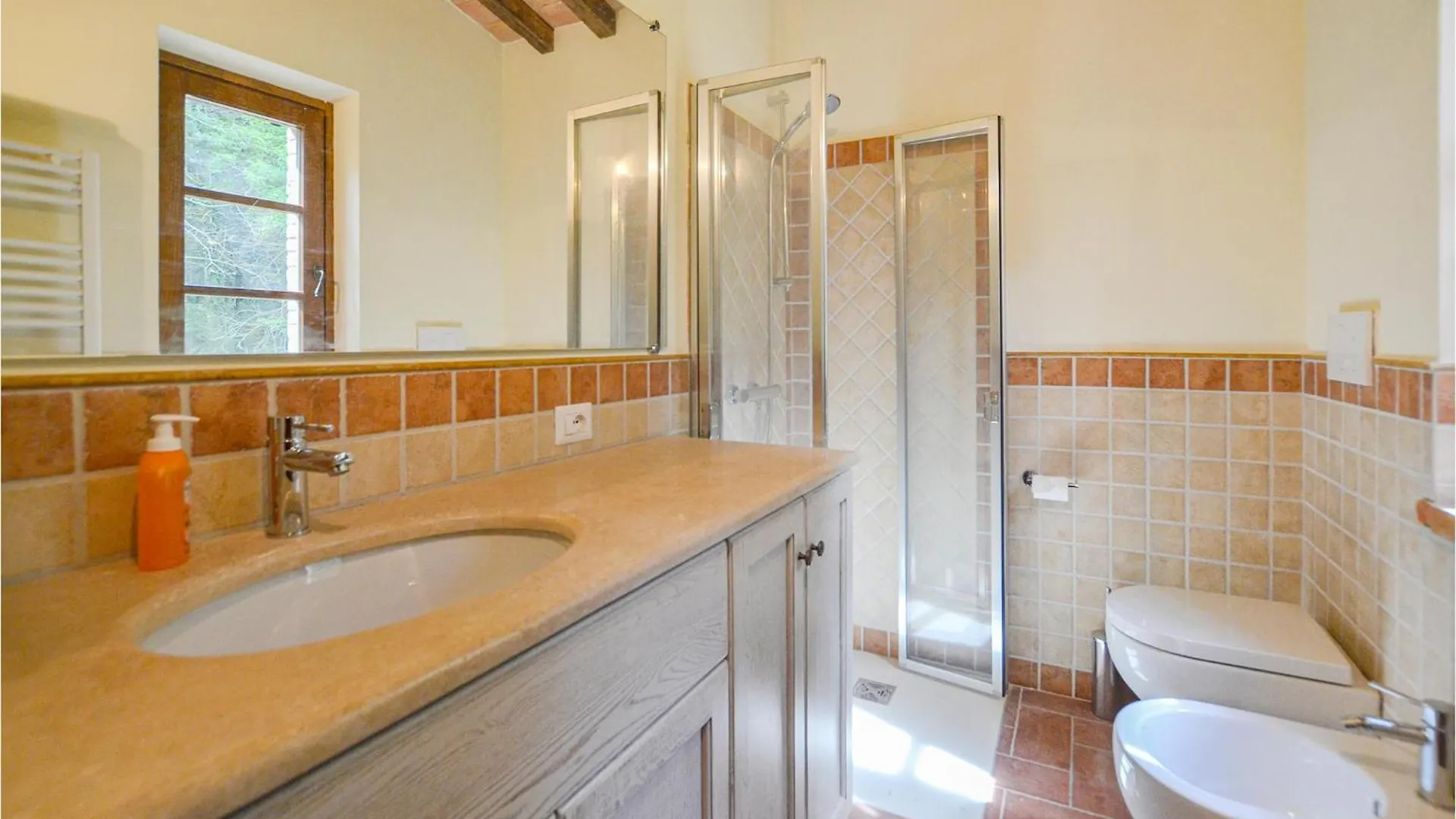 Cozy Home In Monte San Savino With Wifi 0*,  Italy