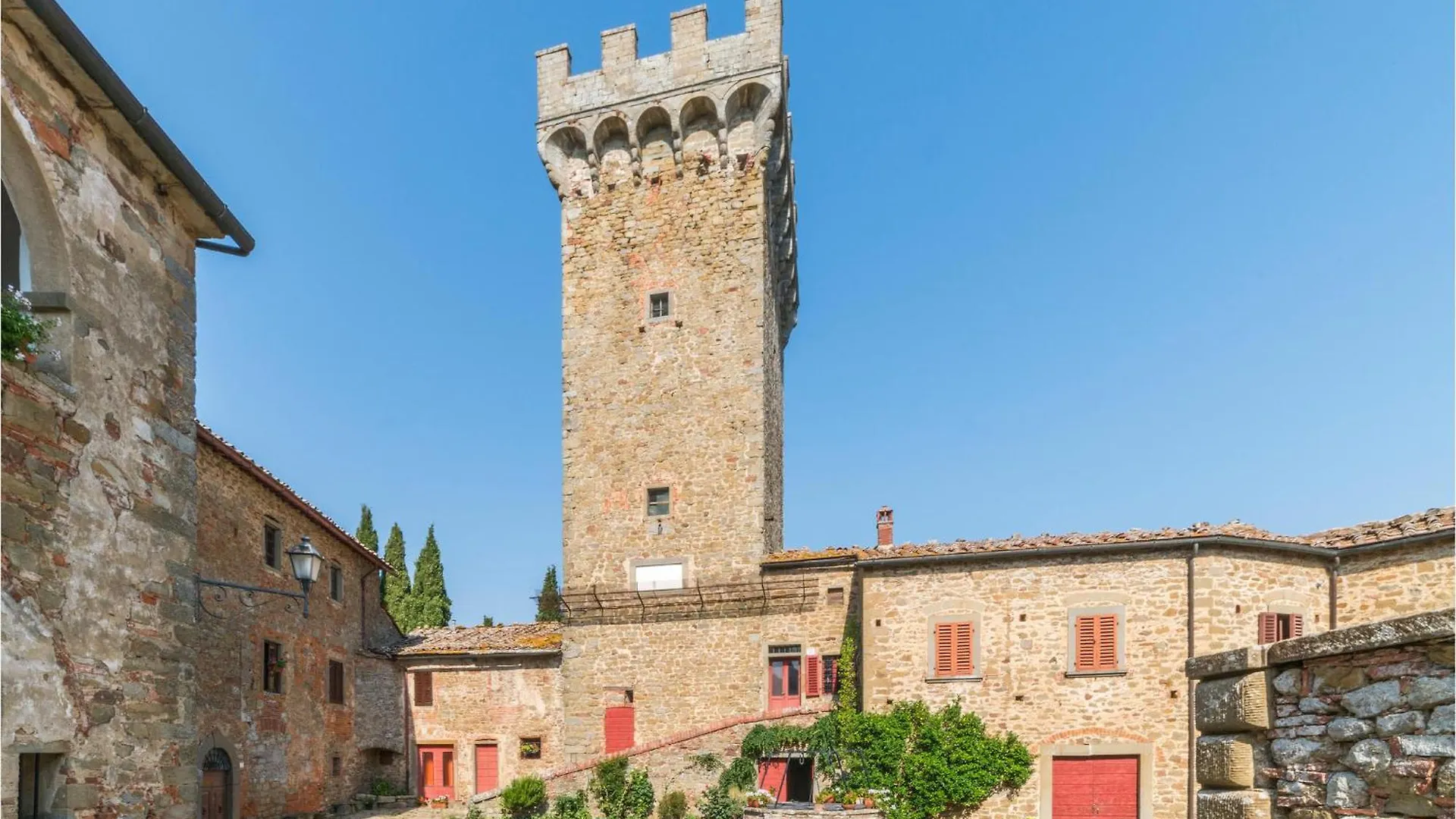 Holiday home Cozy Home In Monte San Savino With Wifi Italy