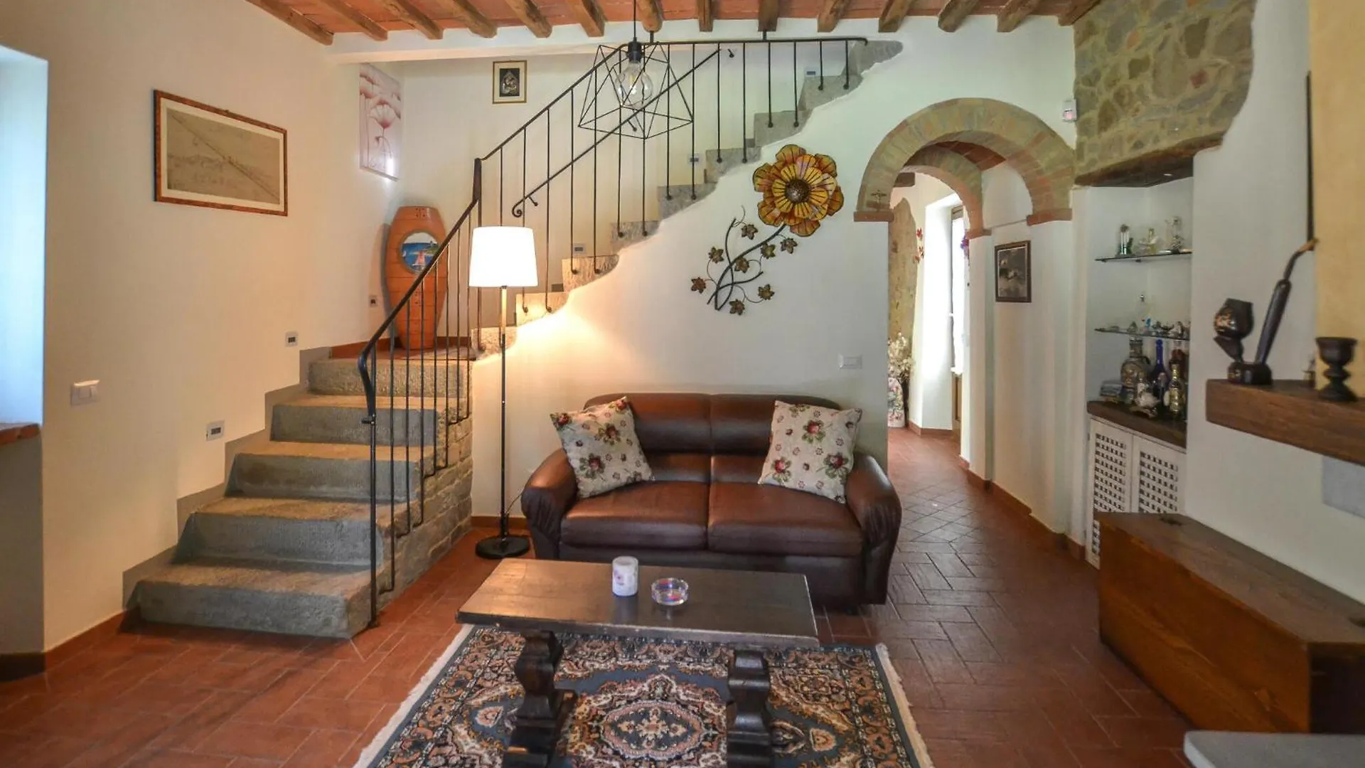 Holiday home Cozy Home In Monte San Savino With Wifi