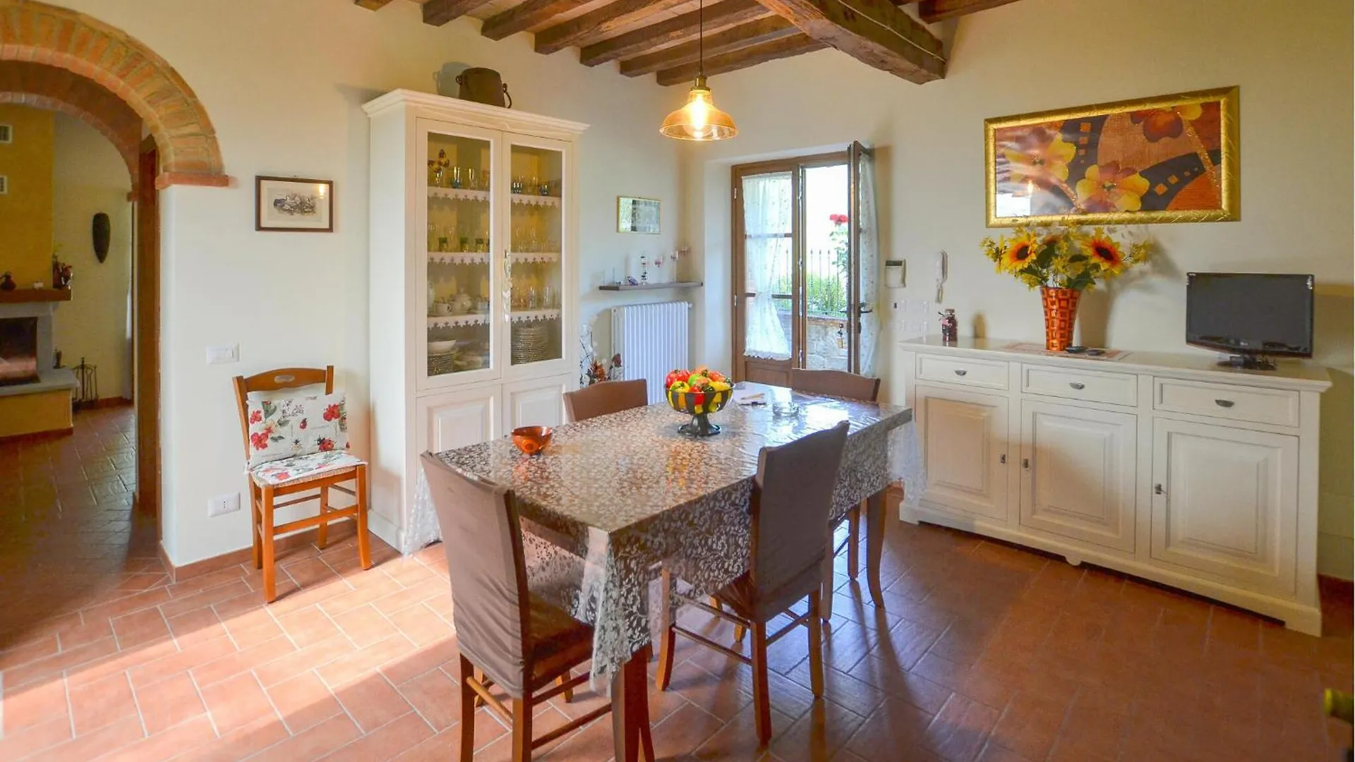 Cozy Home In Monte San Savino With Wifi 0*,  Italy